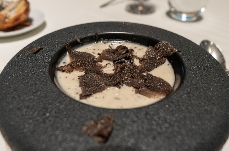 Guy Savoy signature dishes Black Truffle Soup
Wagyu Beef
Red Mullet Fillet